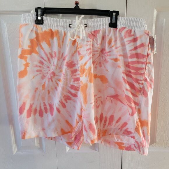 Club Room Men's Regular-Fit Quick-Dry Tie-Dyed 7" Swim Trunks, Created f… - Picture 2 of 9